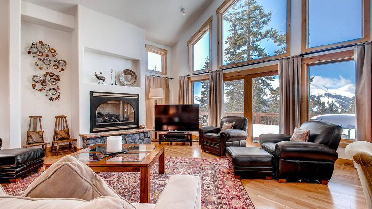 Summit Peaks View, a breathtaking last minute vacation rental in Breckenridge Colorado