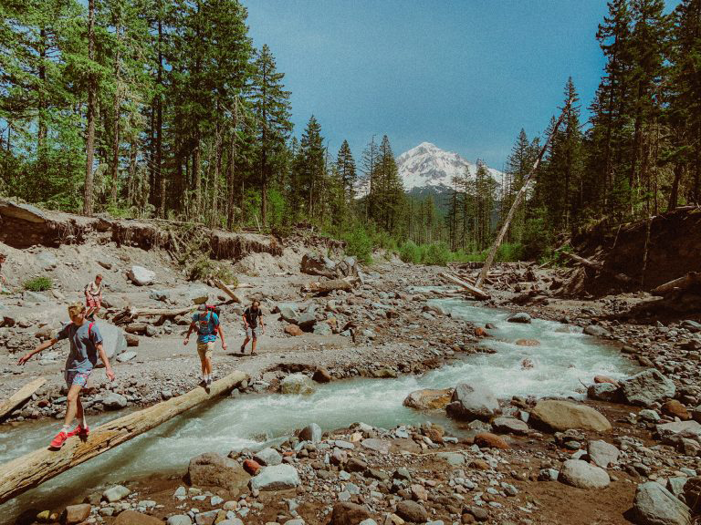 Views for days in Hood River, Oregon