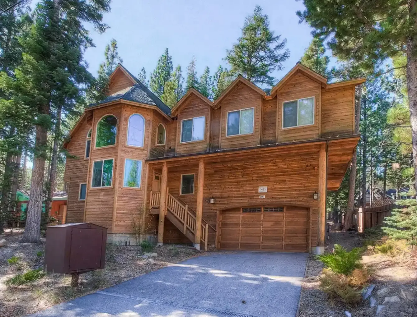 Vacation cabin rental at log cabin in lake tahoe